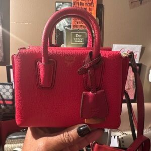 🎒🎒MCM Vibrant Red Mini Bag